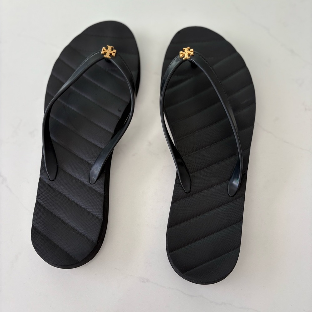 Tory Burch Kira Black Quilted Thong Sandals with Gold Logo